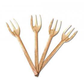 Rustic olive wood cutlery in a set: 4 wooden forks